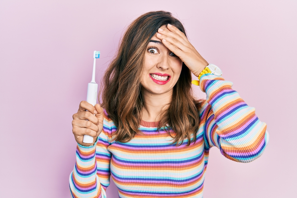 common teeth brushing mistakes everyone makes